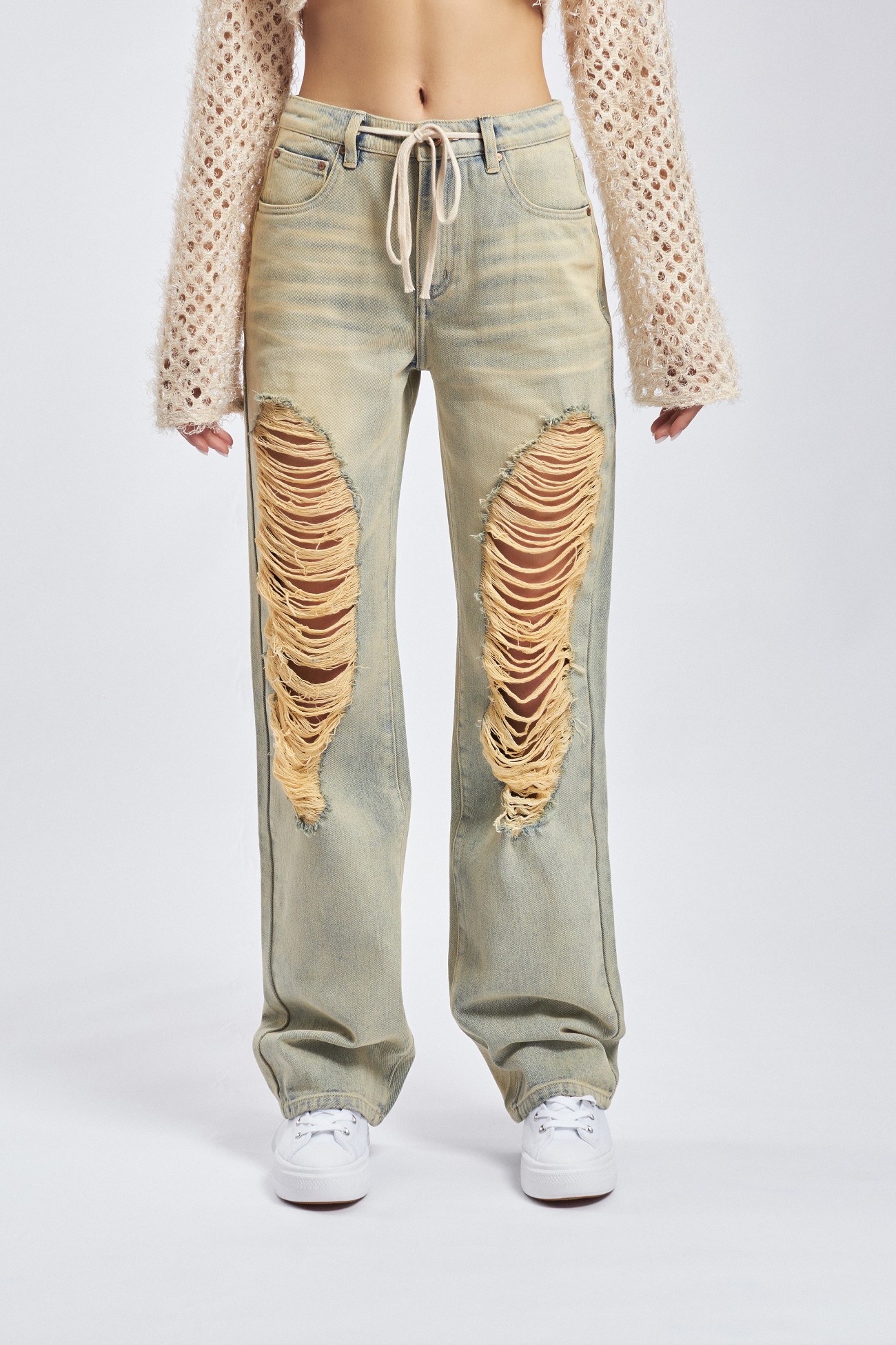 Waves destroy denim jean -Yellow look