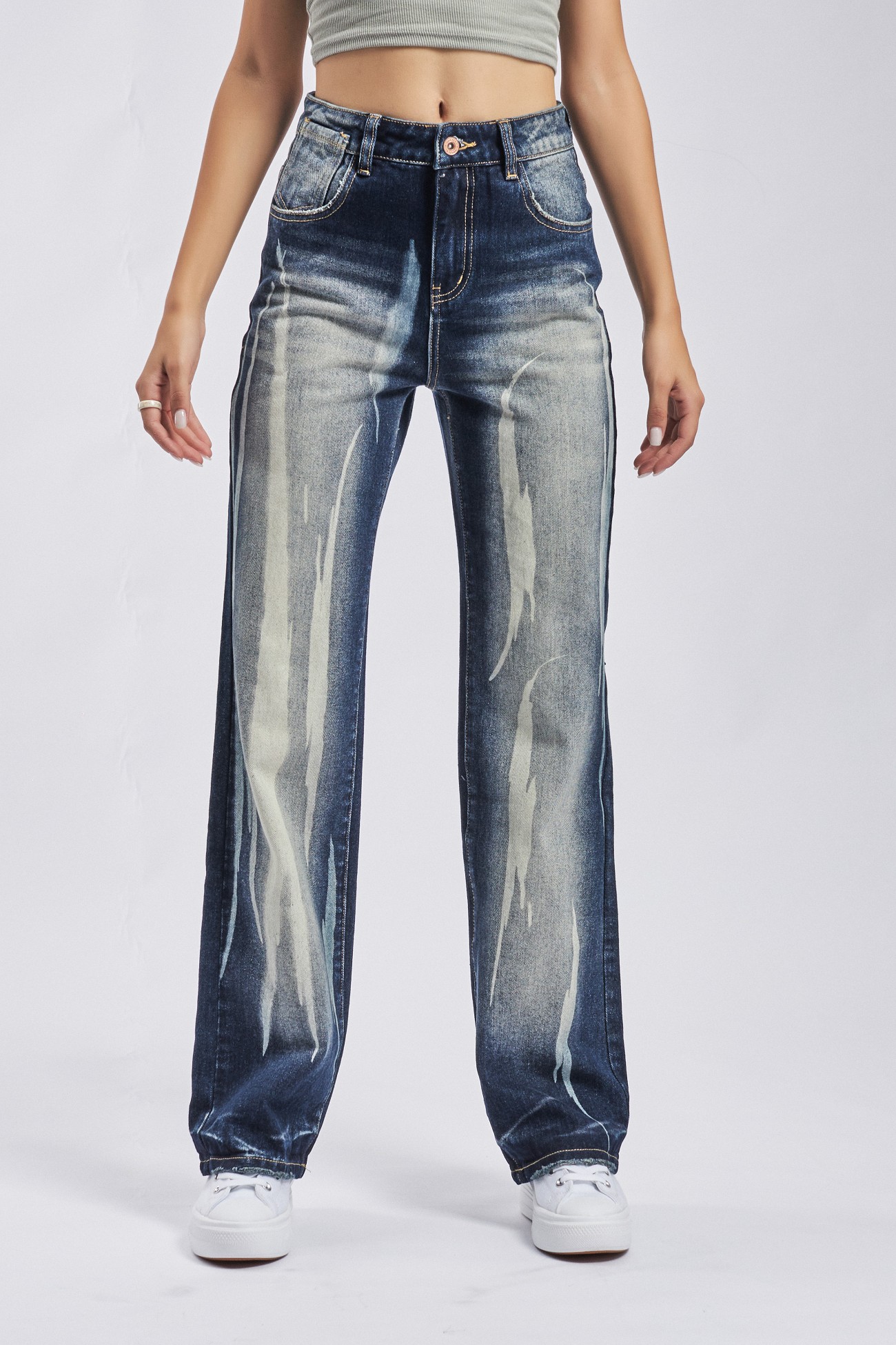 Rocks straight denim jean